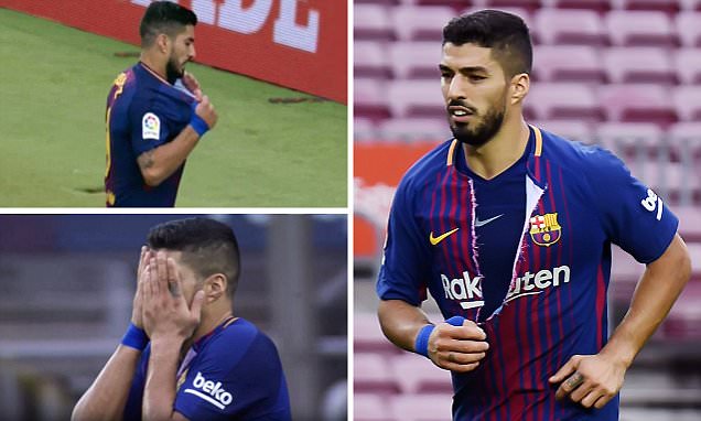 Suarez `Ngambek` Gagal Cetak Gol, Berlagak bagai Hulk lalu Cabut Keluar Lapangan